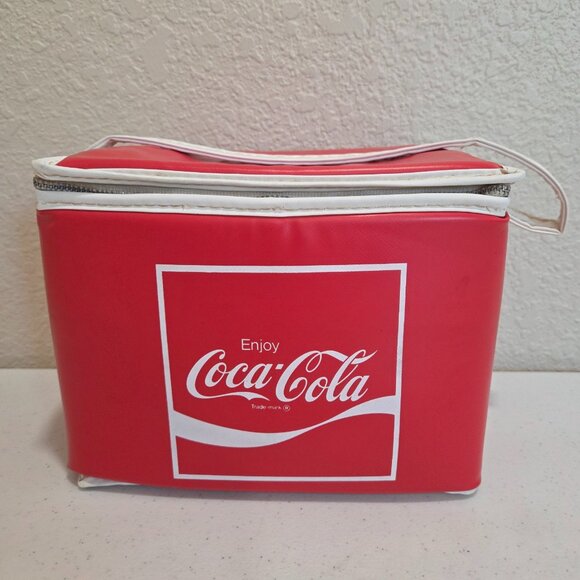 Coca Cola Vintage Lunch Bag Zippered Red Cooler Vinyl - Picture 1 of 14